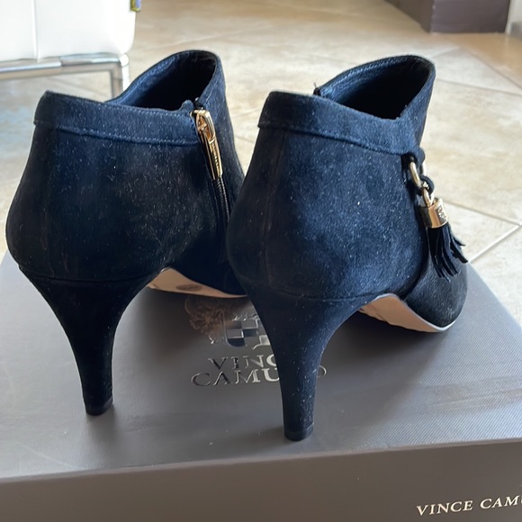 Vince Camuto Black Booties - Picture 3 of 8